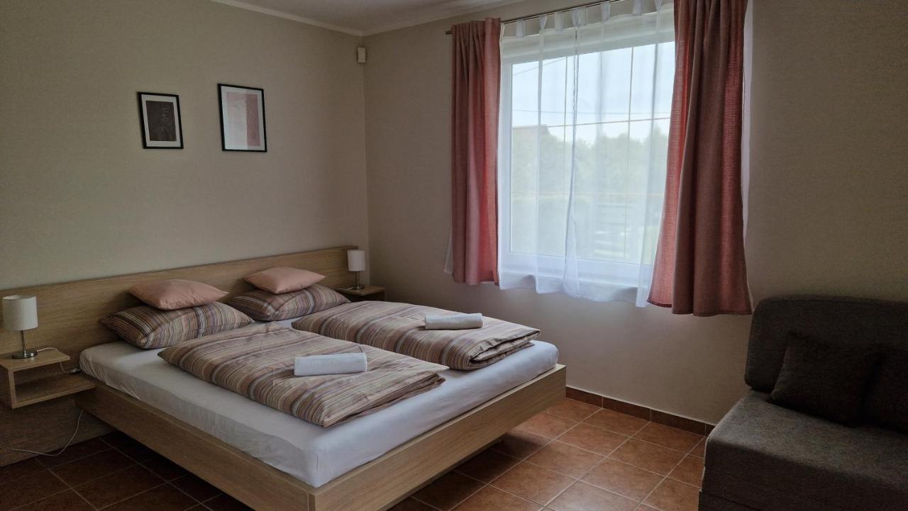Silence Apartmanhaz 佐洛卡罗斯 外观 照片